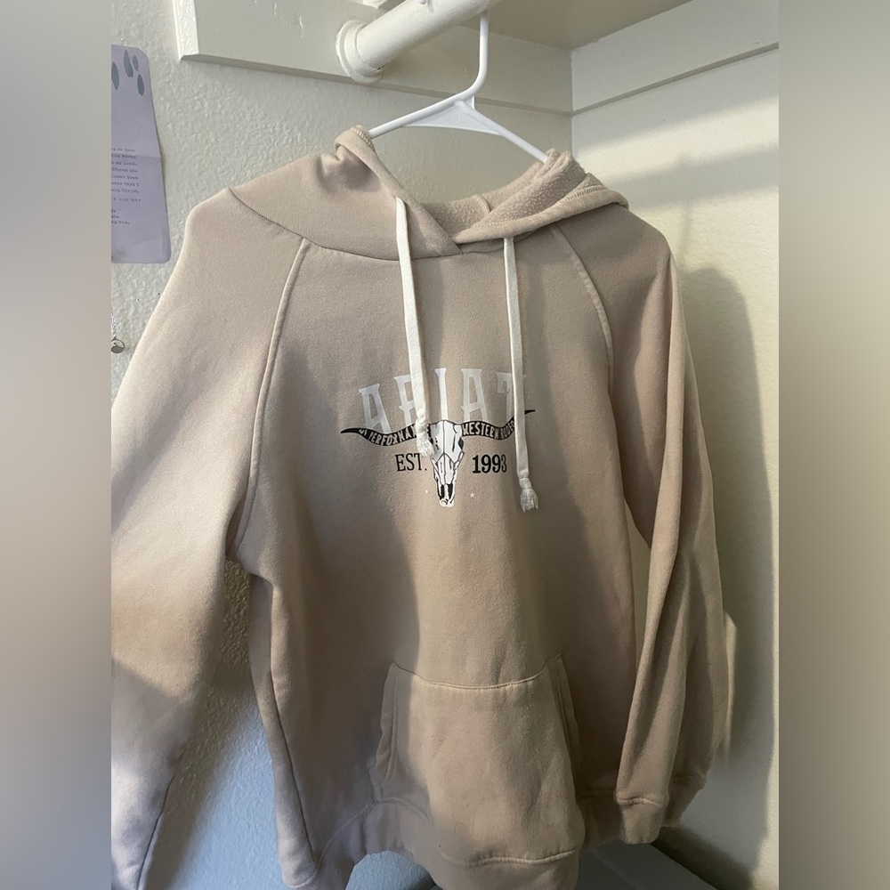 Tan sweatshirt